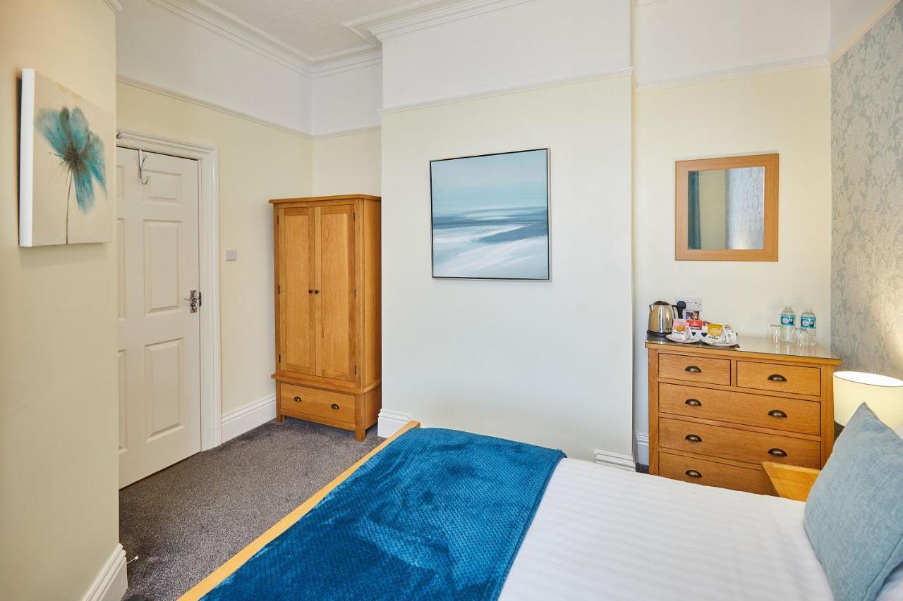The Tennyson Bridlington